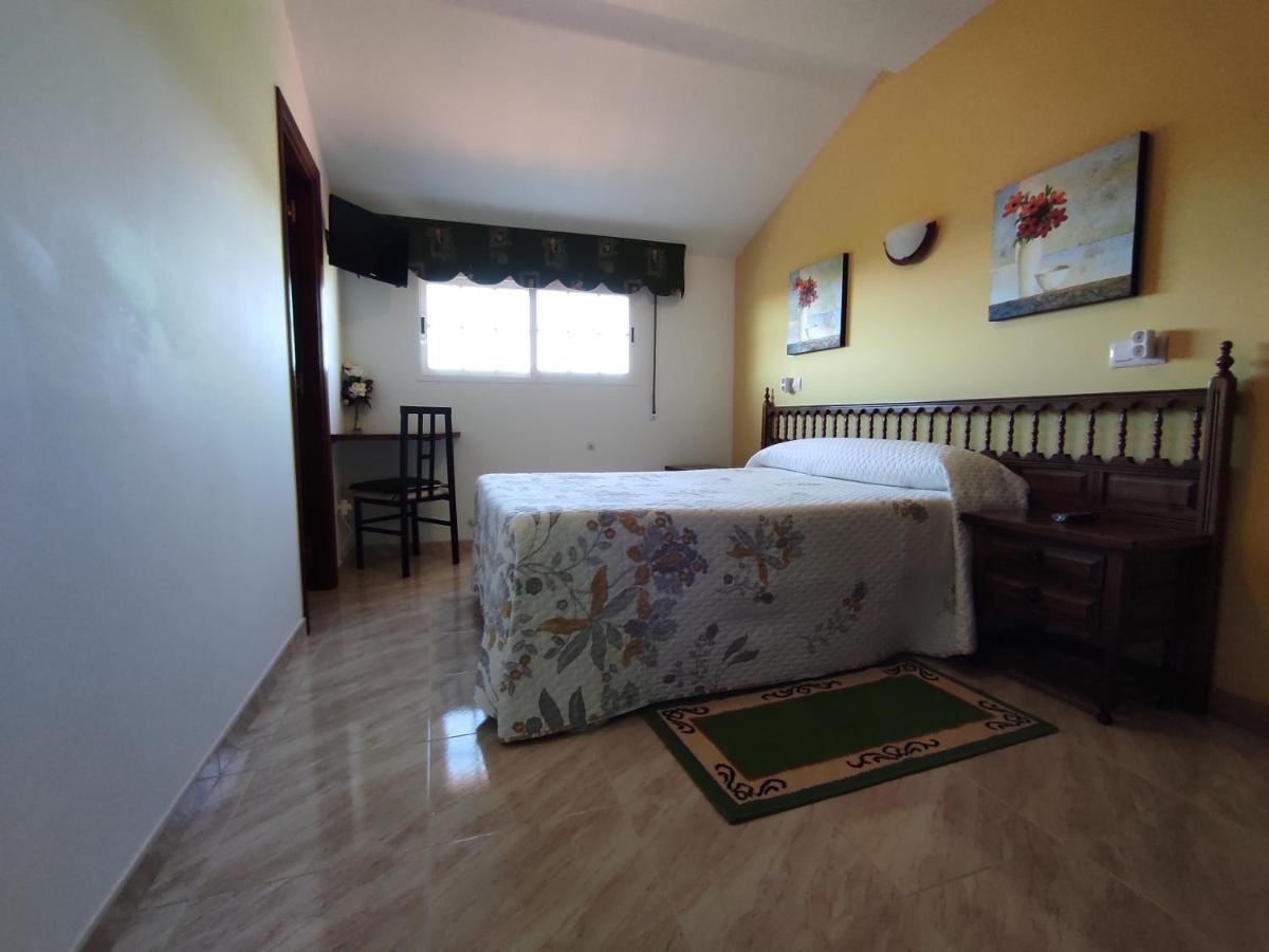 Pension Casa Carmela Playa de la Lanzada ภายนอก รูปภาพ